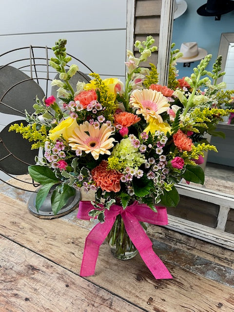 Designers Choice Fresh Arrangement (Image Is for Size Reference)