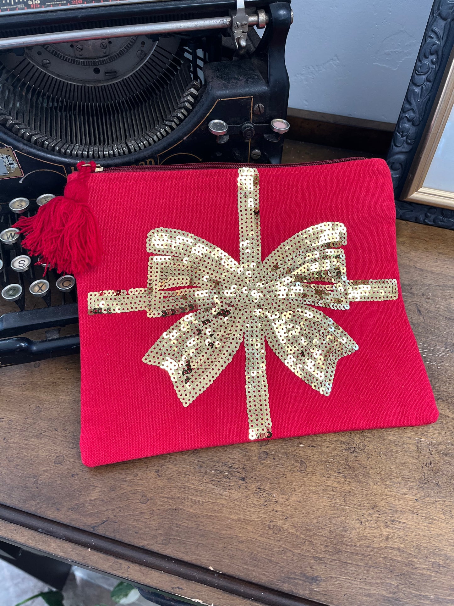 Cosmetic Pouch